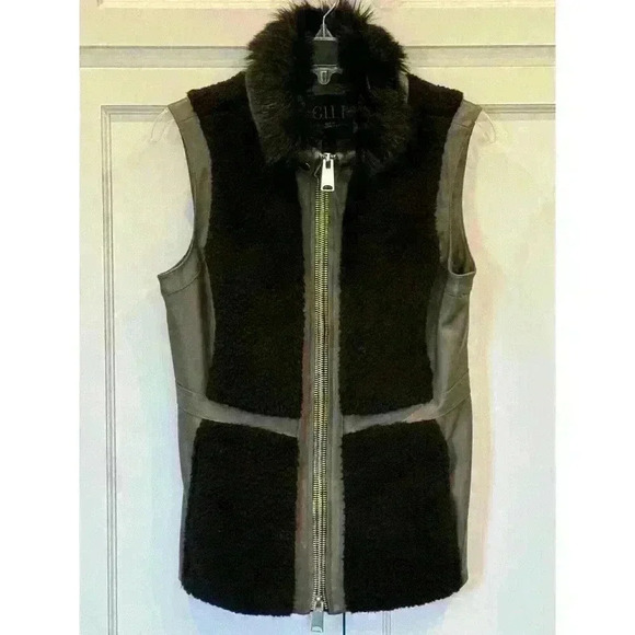 G.I.L.I. GOT IT LOVE IT Women’s Vest Sz 4 Double Zip Faux Fur Gray / Black - Picture 1 of 4